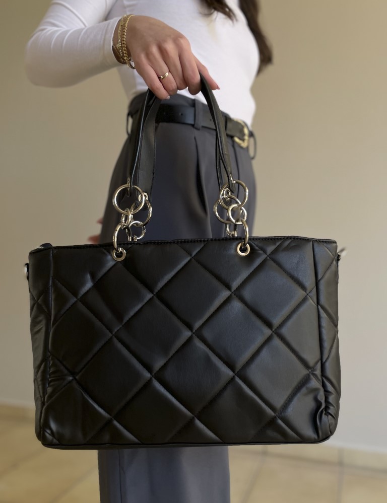 Γυναικεία μαύρη καπιτονέ τσάντα ώμου με λουριά CK56708M φωτογραφία